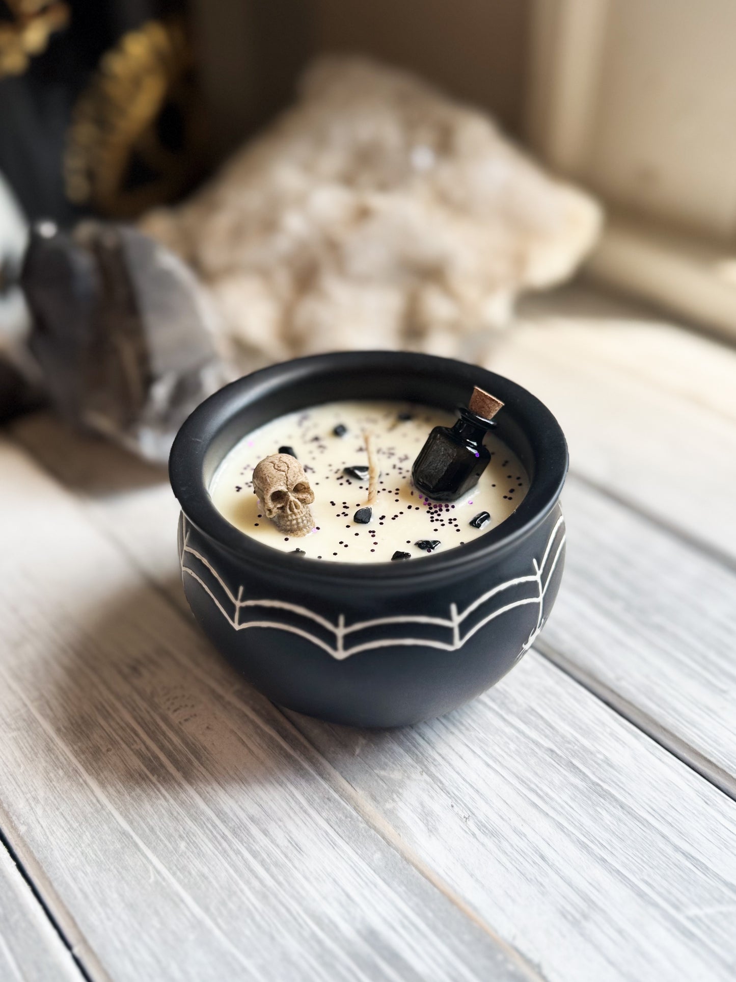 Limited Edition Witches Cauldron 8oz