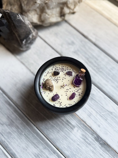 Limited Edition Witches Cauldron 8oz