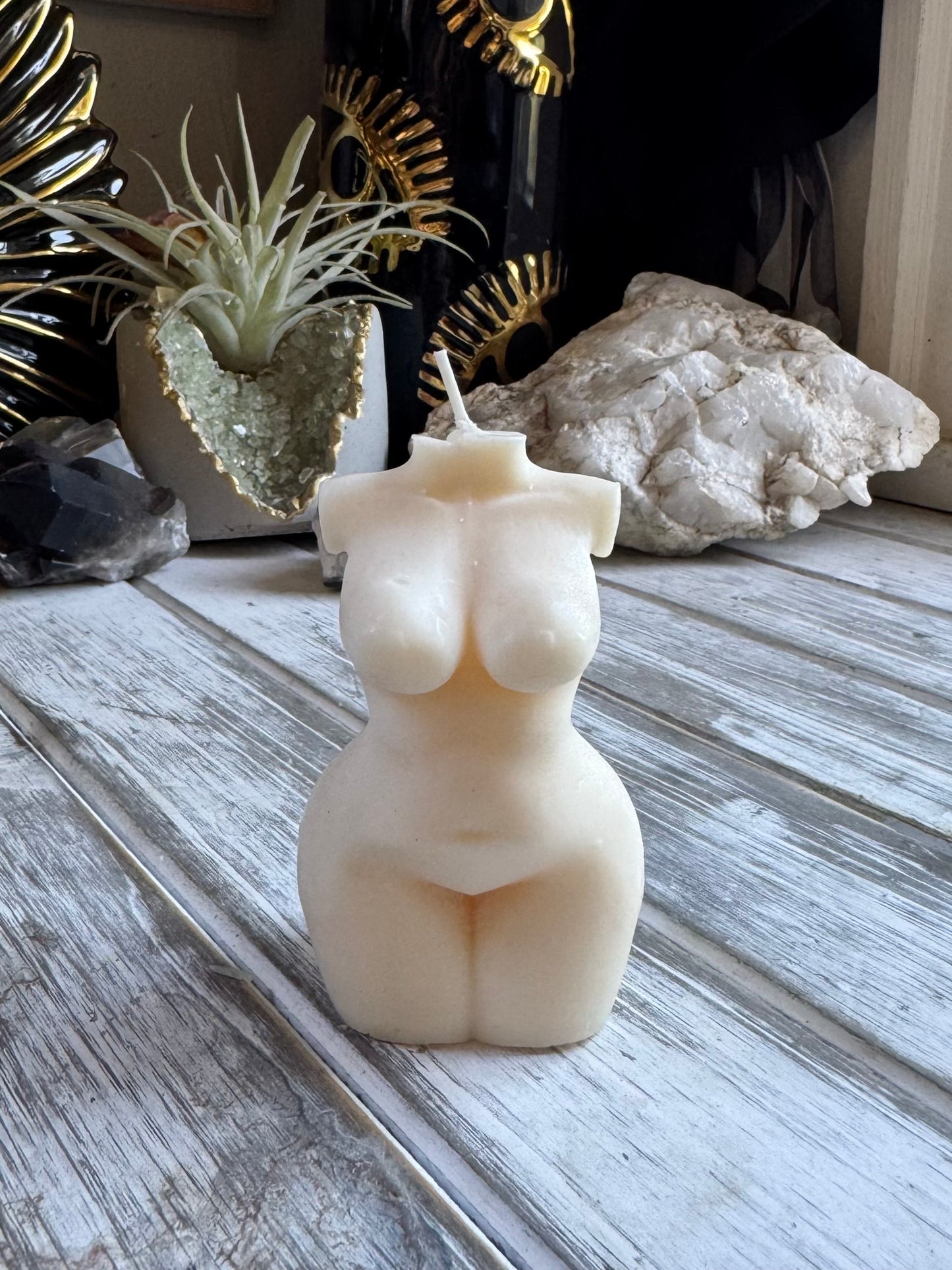 Voluptuous Body Candle