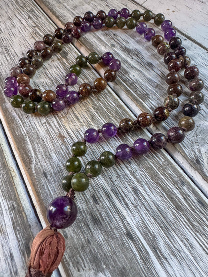 Mystic Grove Mala