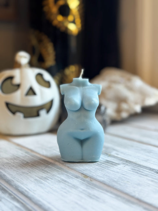 Chillin in the Crypt Curvy Body