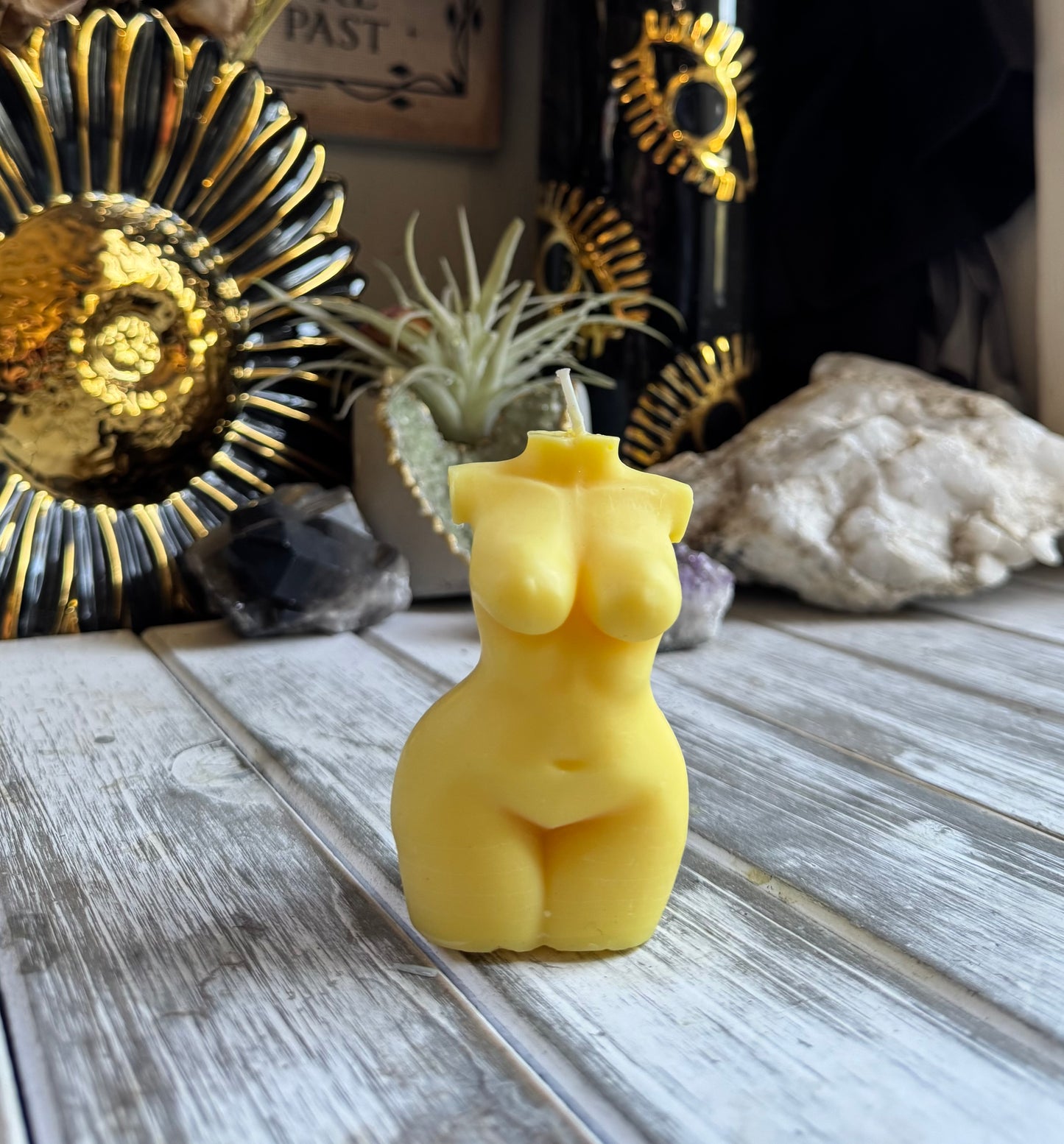 Voluptuous Body Candle